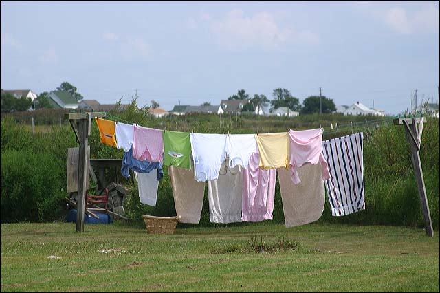 clothesline_3073.jpg