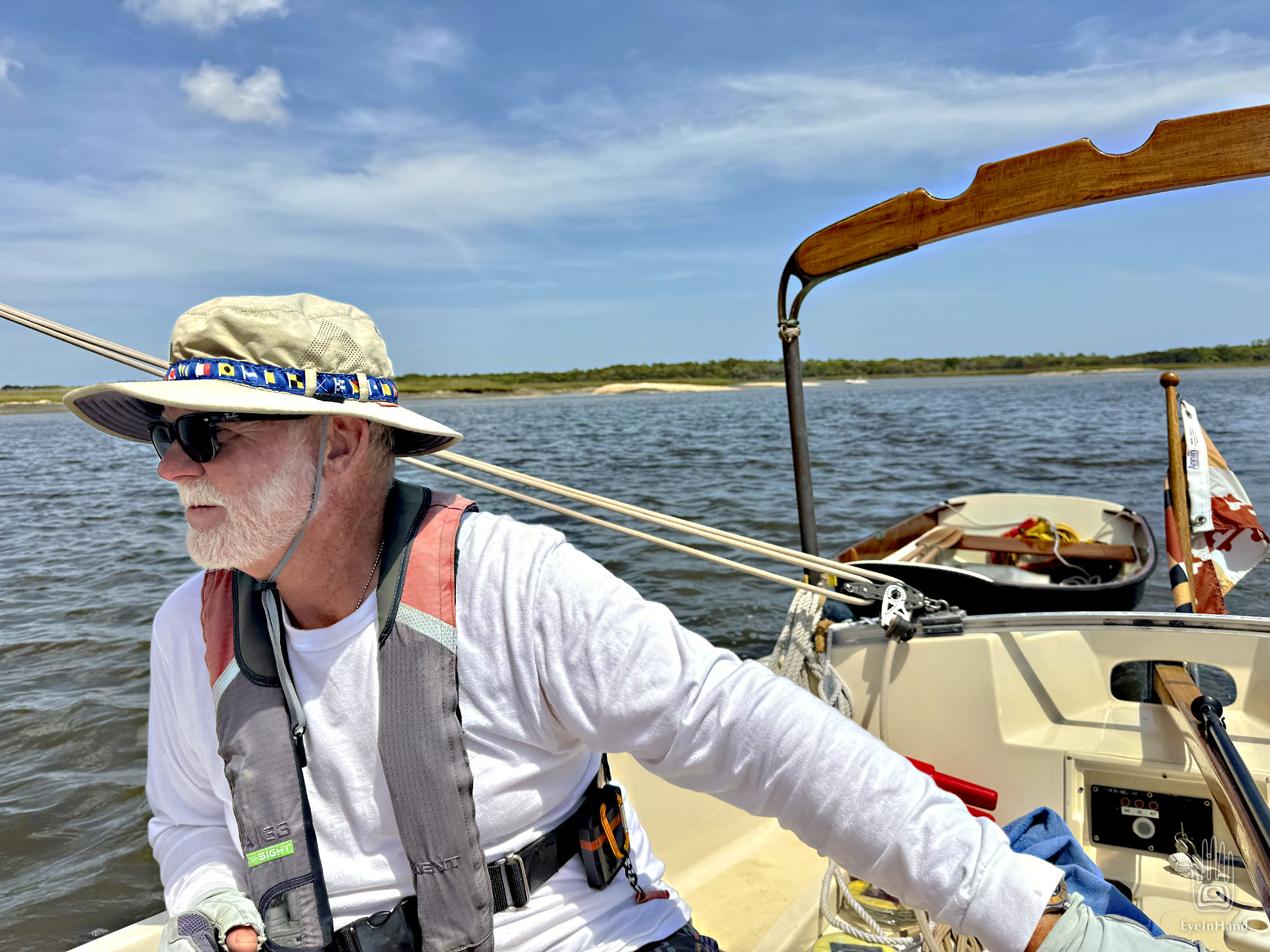 Sea Islands 300 : 14-Passing Submarines